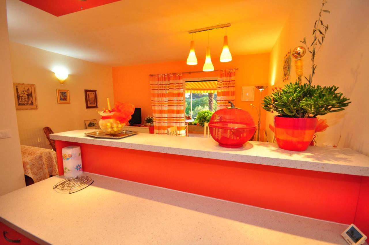 Apartmán Tri Palme Prvic Sepurine Exteriér fotografie